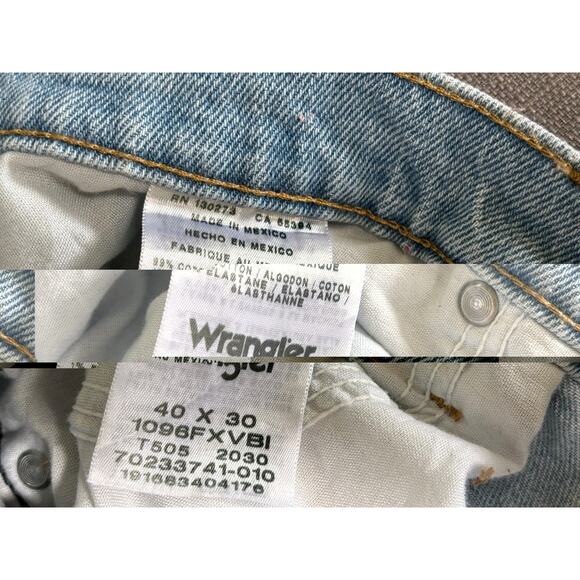 Wrangler 1096FXVBI Straight Jeans Mens Size 40x30 Light Blue Regular Fit Stretch - Picture 3 of 8